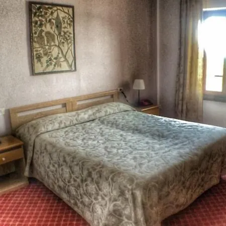 Hotel San Marco Con Ristoro Toscolano Maderno